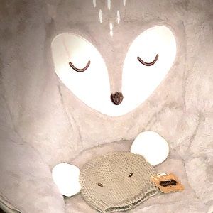 ⭐️NWT MudPie Newborn Elephant Beanie!🐘